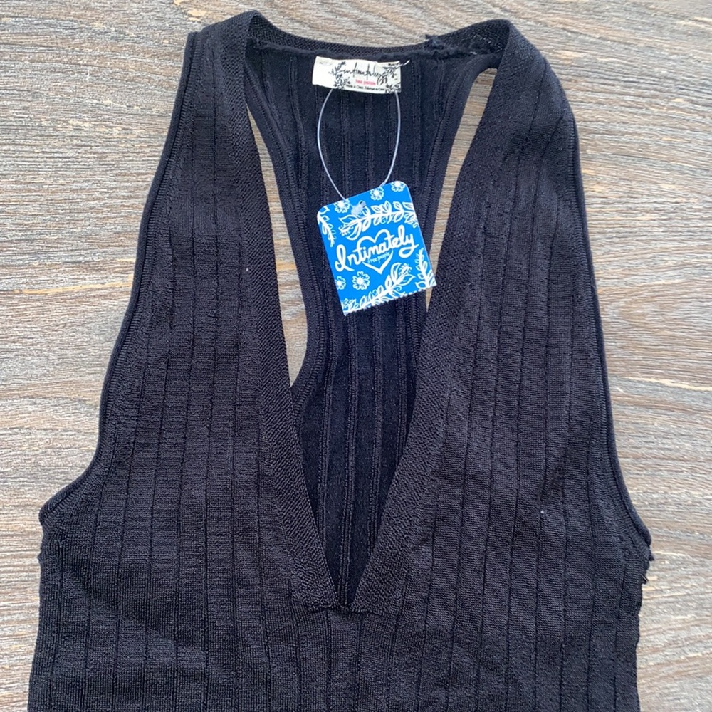 Hot In halters rib bodysuit in black - Picture 7 of 9